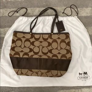 Coach handbag/purse